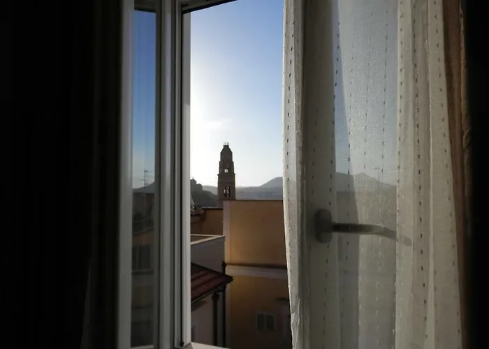 住宿加早餐酒店 Santa Lucia 4*