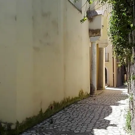 Santa Lucia 3*