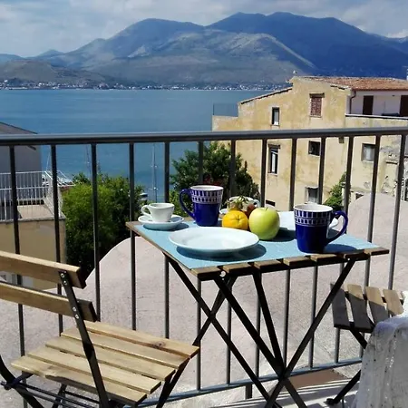 Santa Lucia Bed & Breakfast