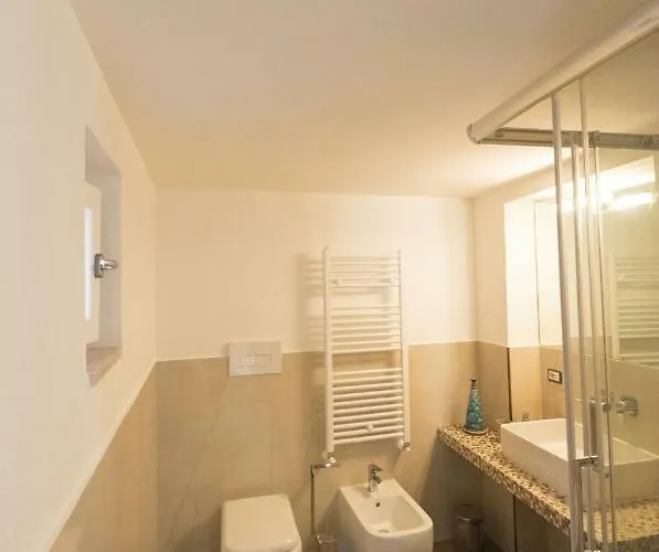 Oda ve Kahvaltı Santa Lucia 4*